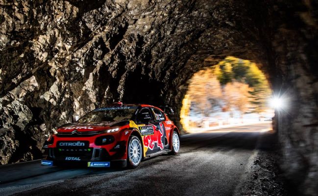 Ogier po petku za odtenek na vrhu Ogier po petku za odtenek na vrhu