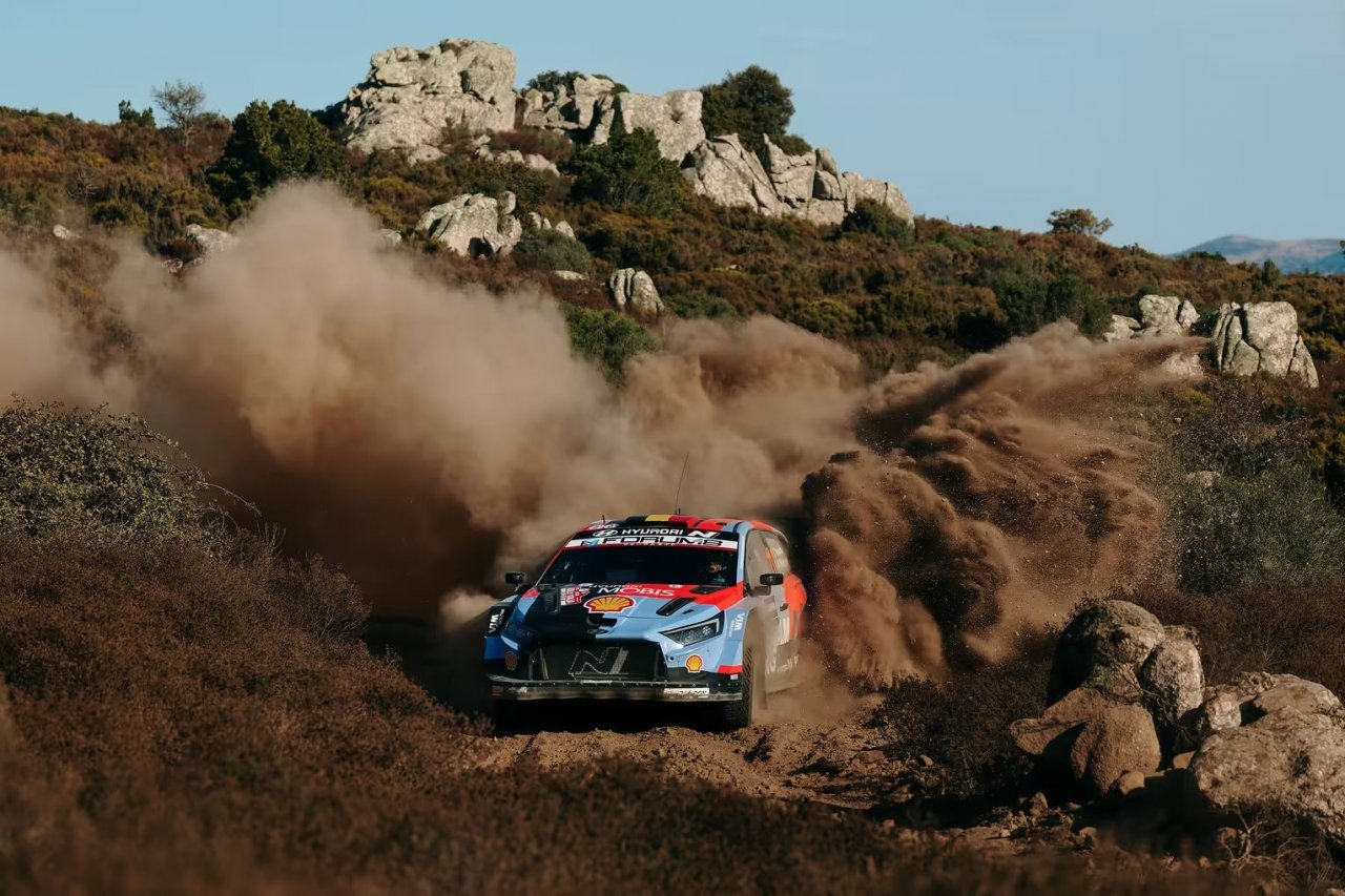 Hyundai naj bi kmalu odločil o prihodnosti v WRC Hyundai naj bi kmalu odločil o prihodnosti v WRC
