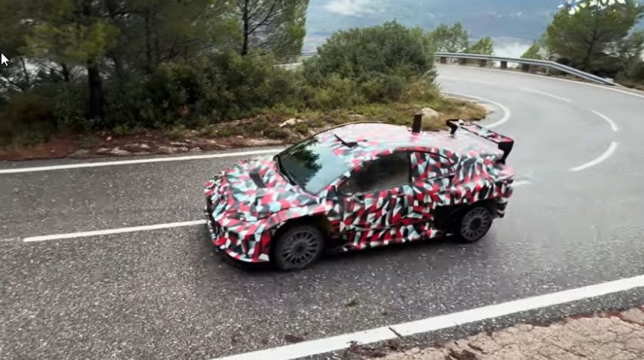 Toyota bo za začetek nove dobe WRC pripravila pet avtomobilov Toyota bo za začetek nove dobe WRC pripravila pet avtomobilov